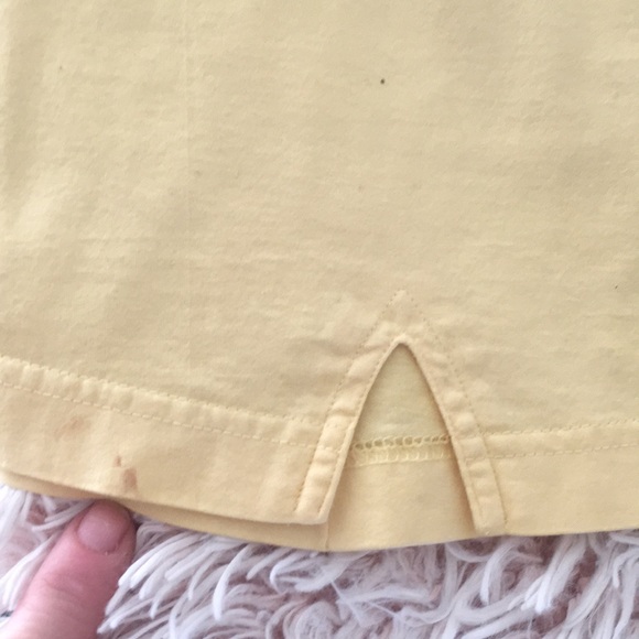 😊VTG pale yellow new wave cotton Tee - Picture 9 of 9